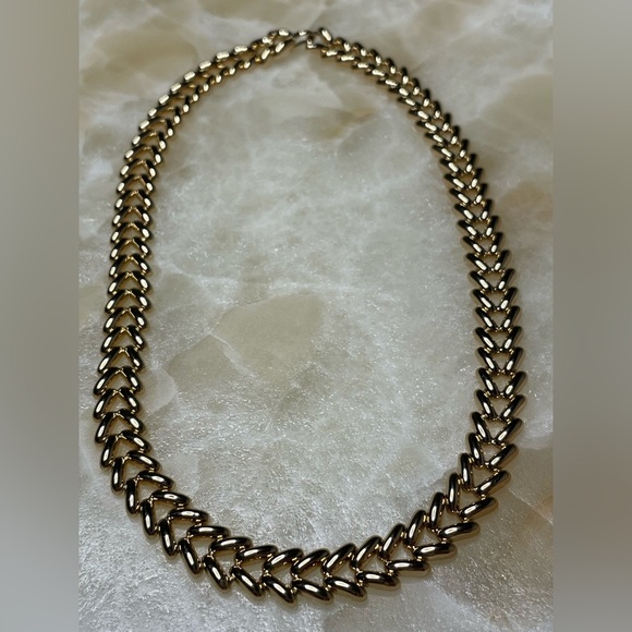 Gold Tone Chevron Link Necklace 16” – Costume Statement Jewelry - Picture 2 of 4